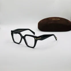 TOM FORD FT0646