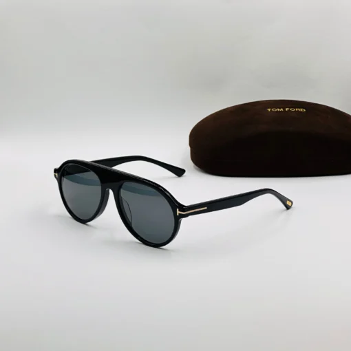 TOM FORD FT1047 PRIVATE COLLECTION – Image 2