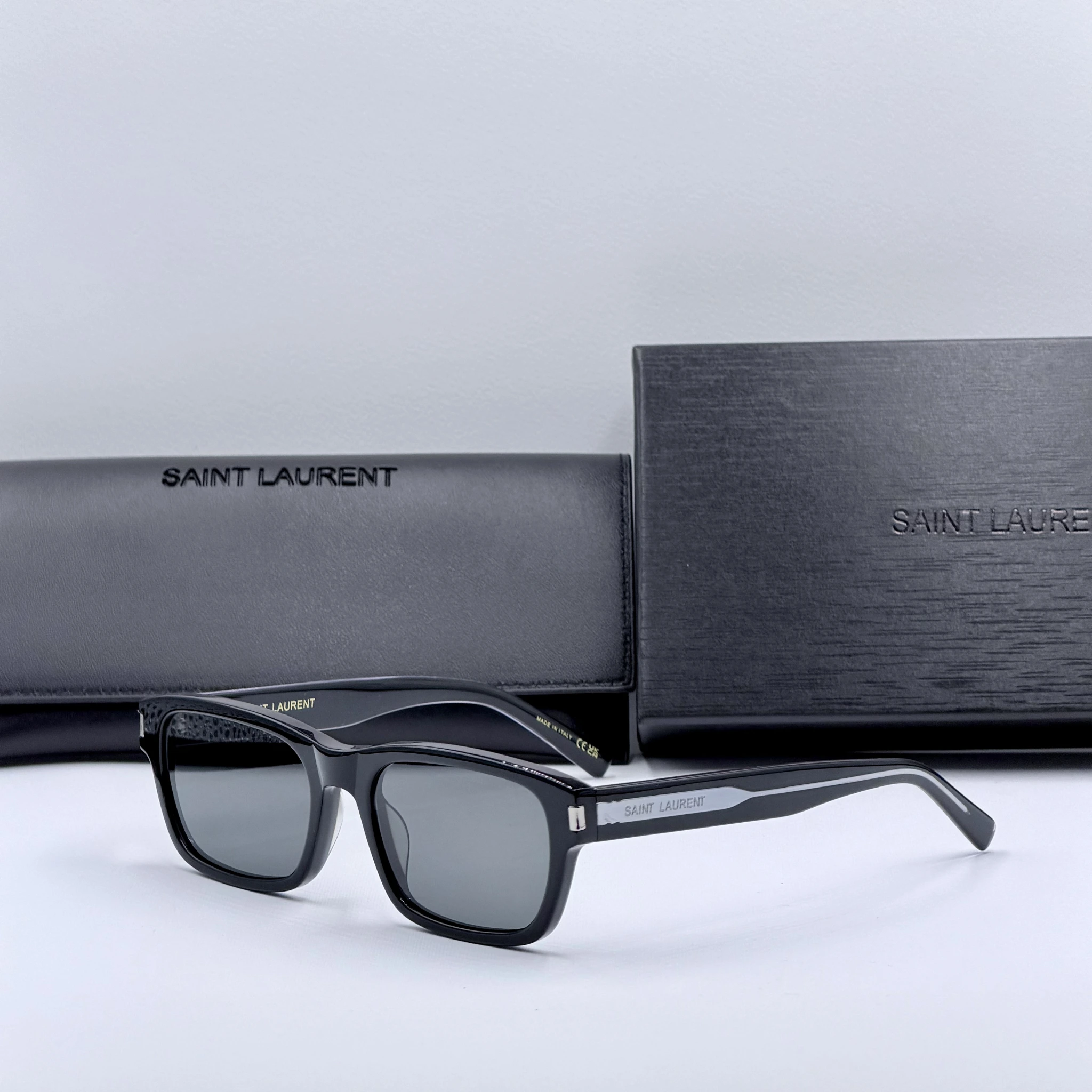 S.LAURENT 662 – Image 4