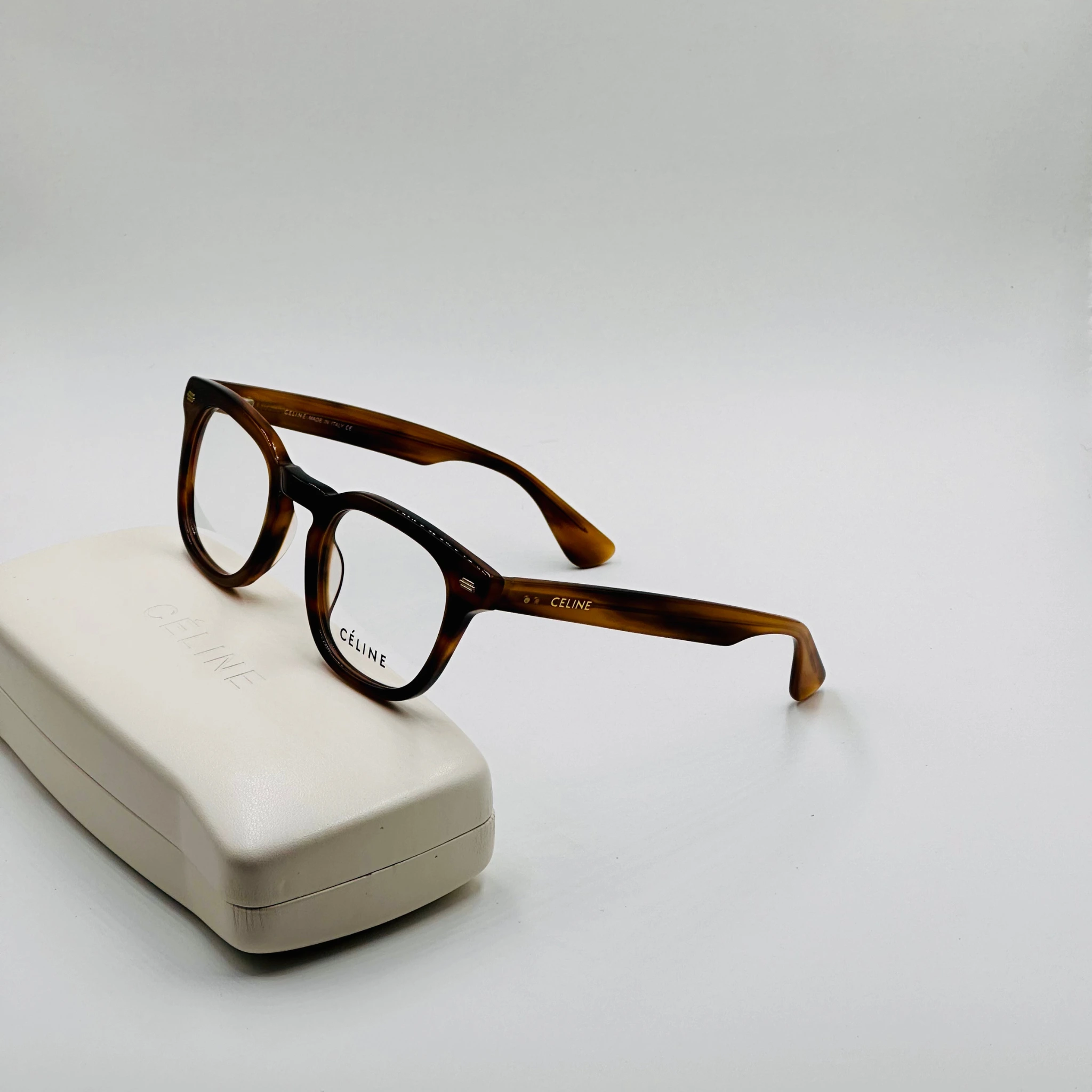 CELIN-E M10033 – Image 10