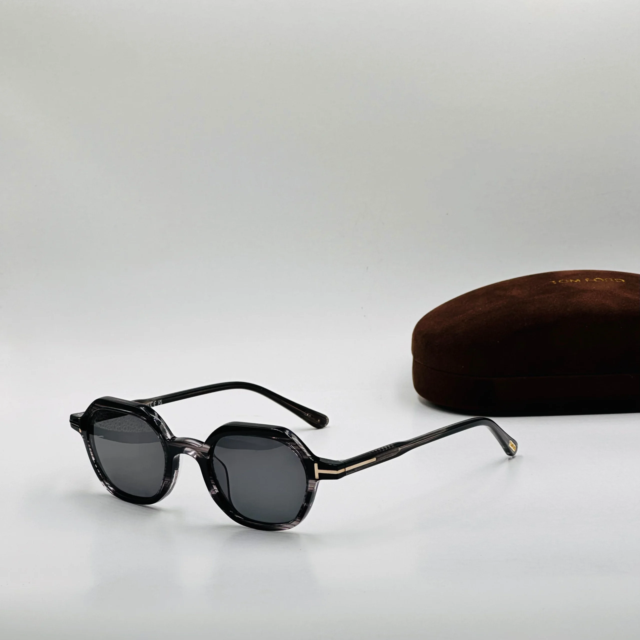 T FORD FT5900 – Image 2