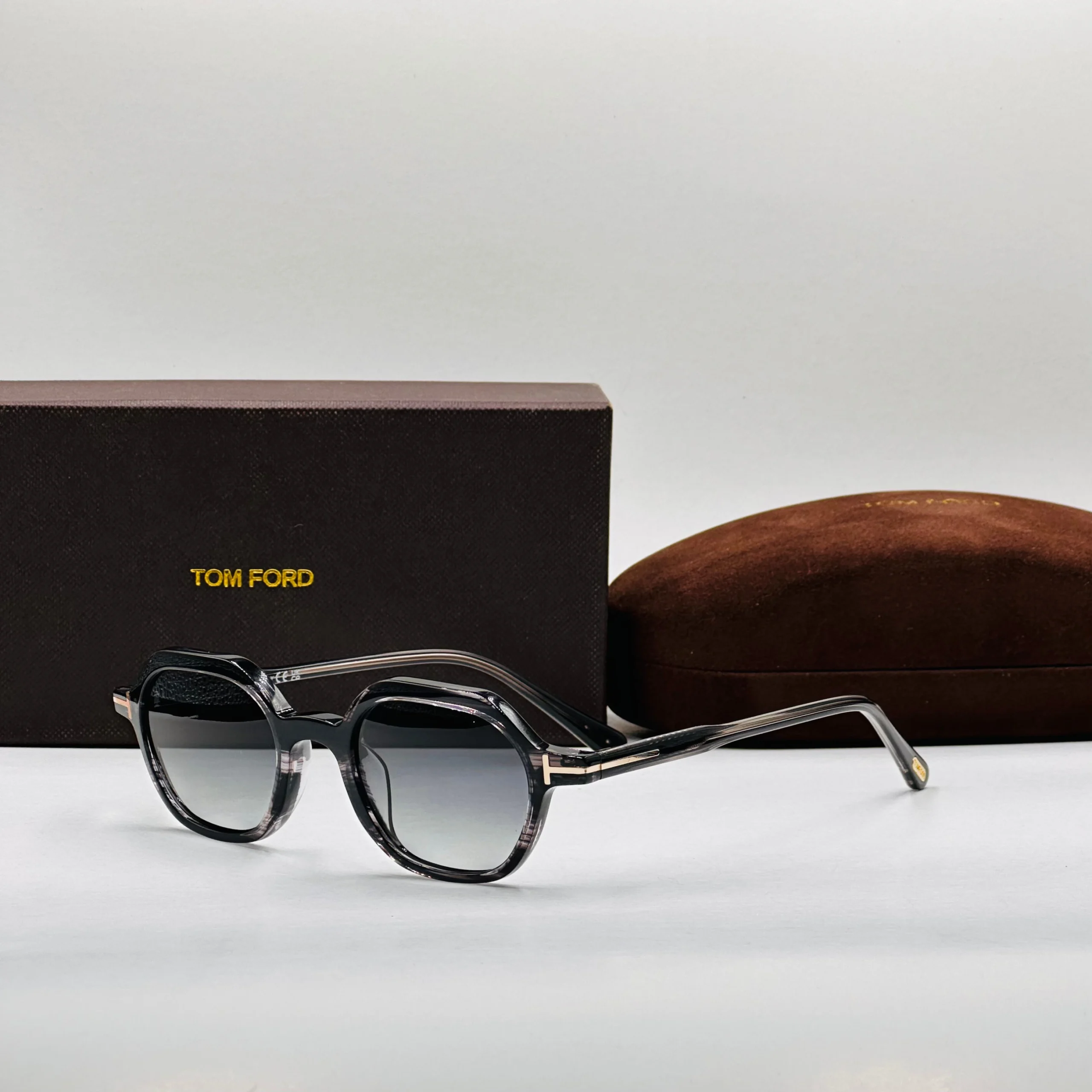 T FORD FT5900 – Image 6