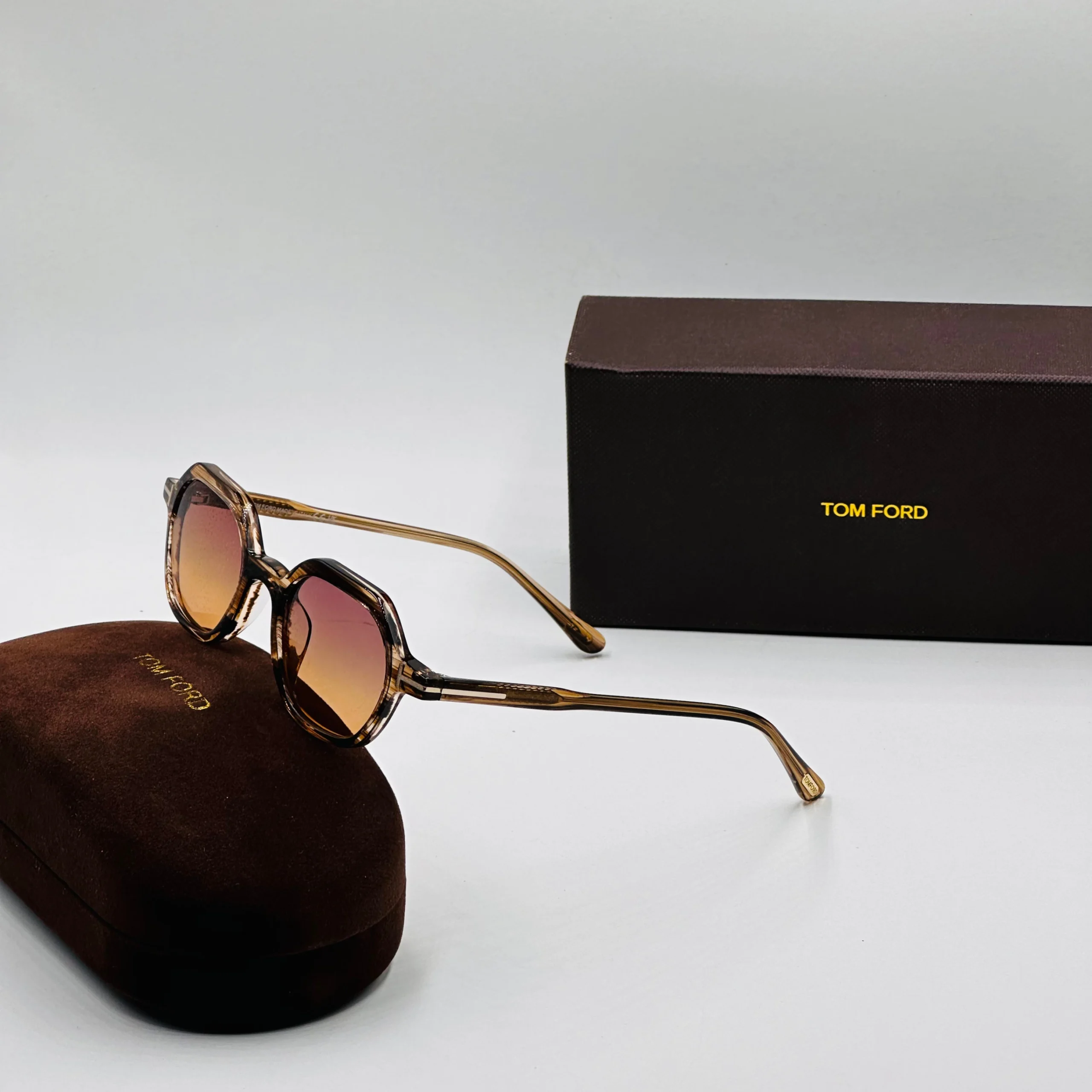 T FORD FT5900 – Image 17