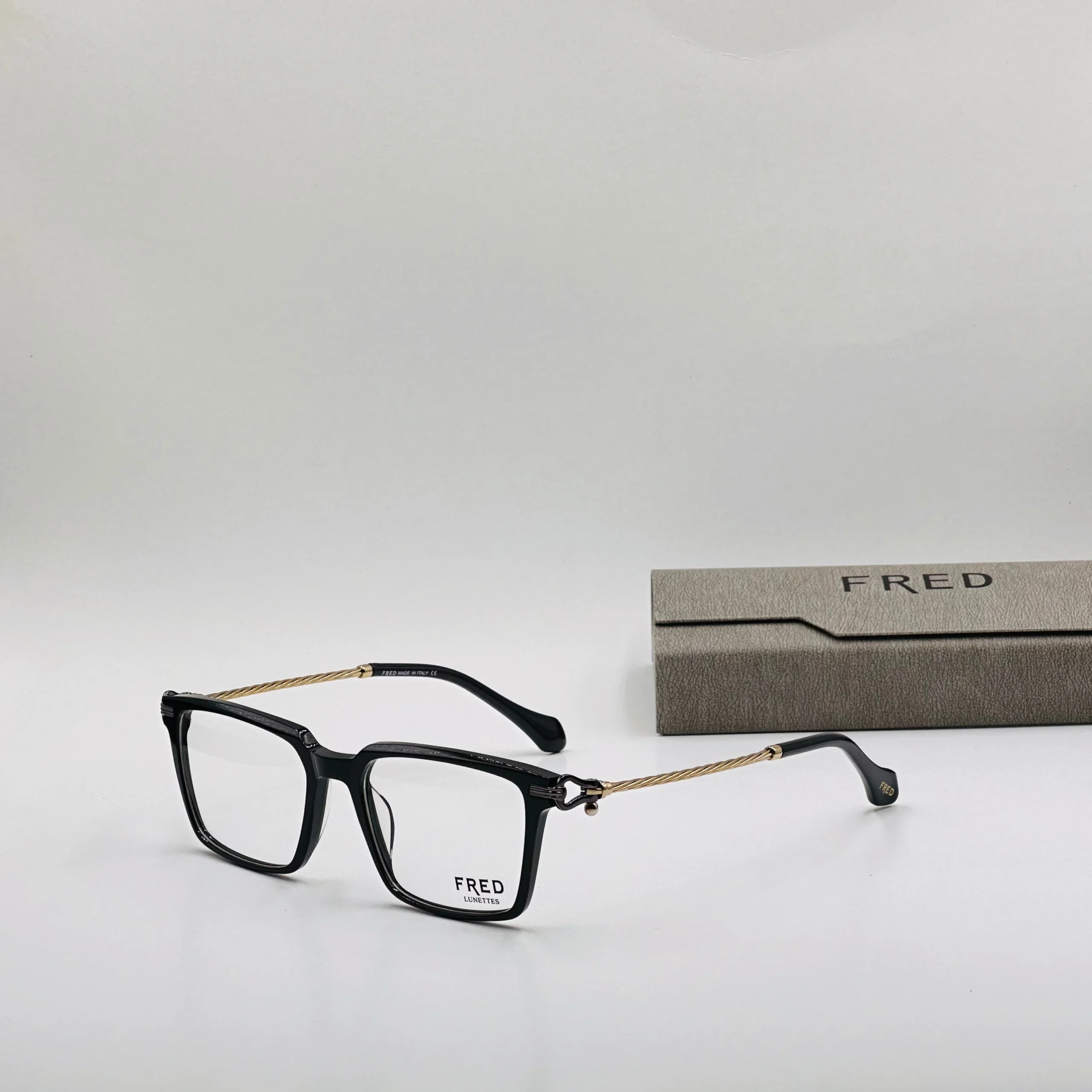 FRED LUX47 – Image 3