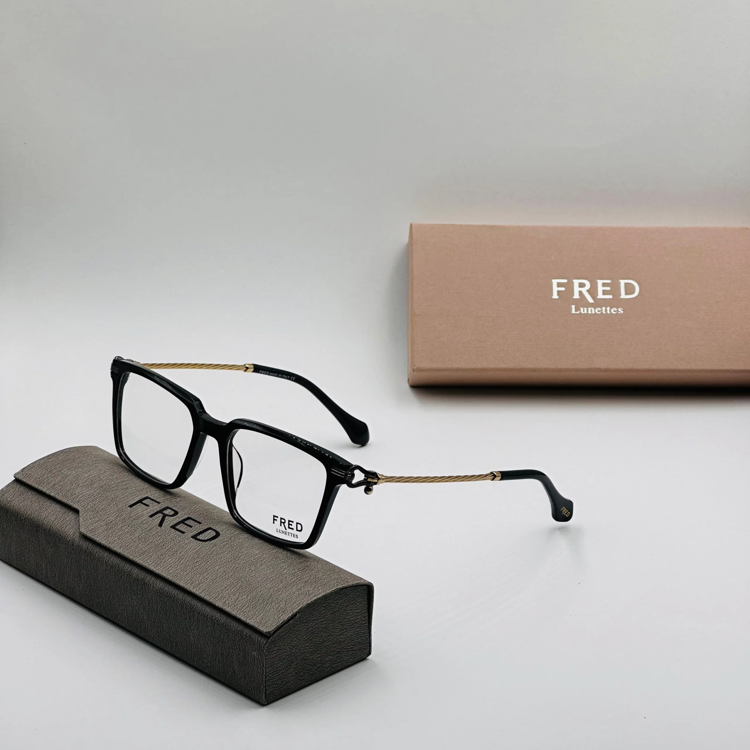 FRED LUX47 – Image 2