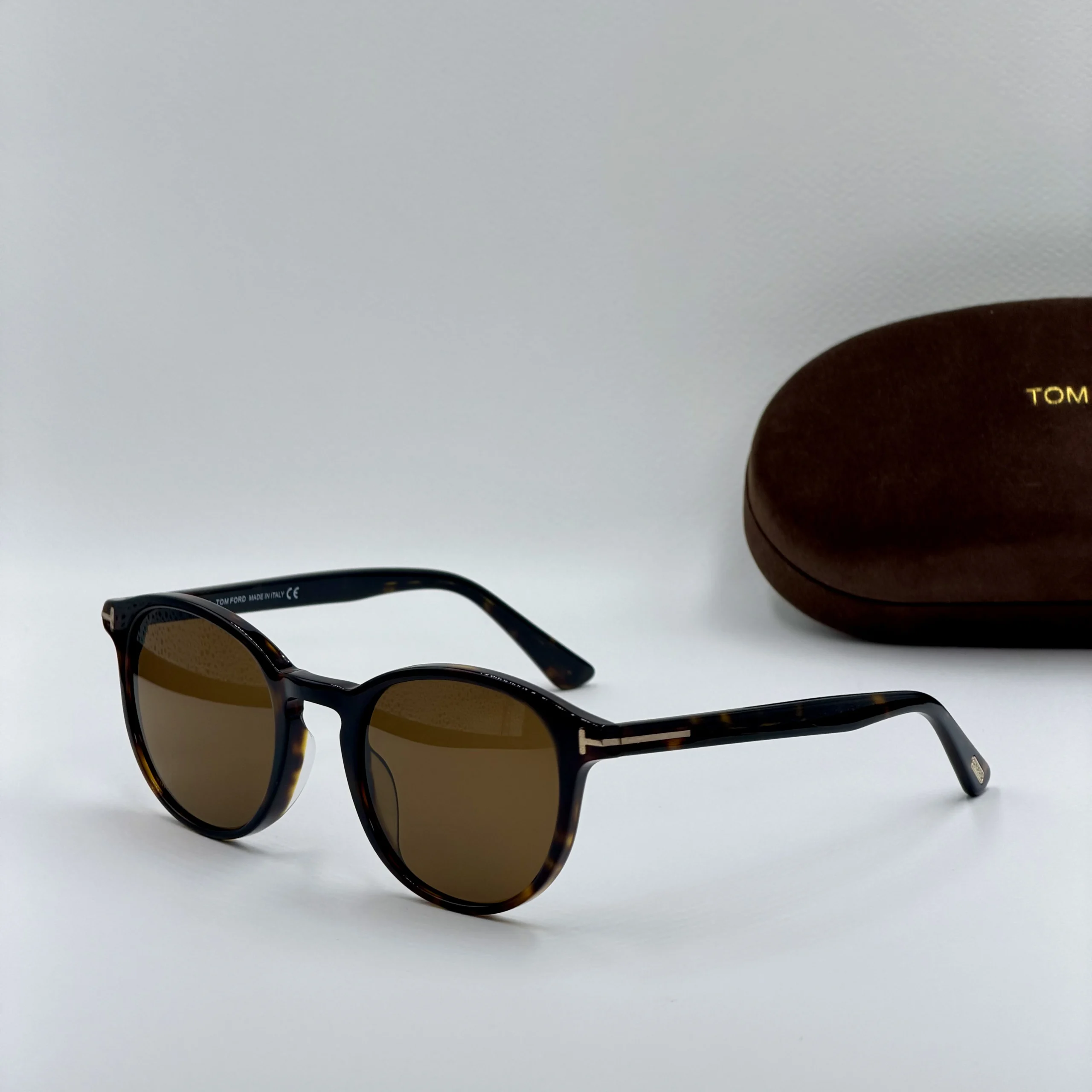 TOM FORD Dante TF834 – Image 2