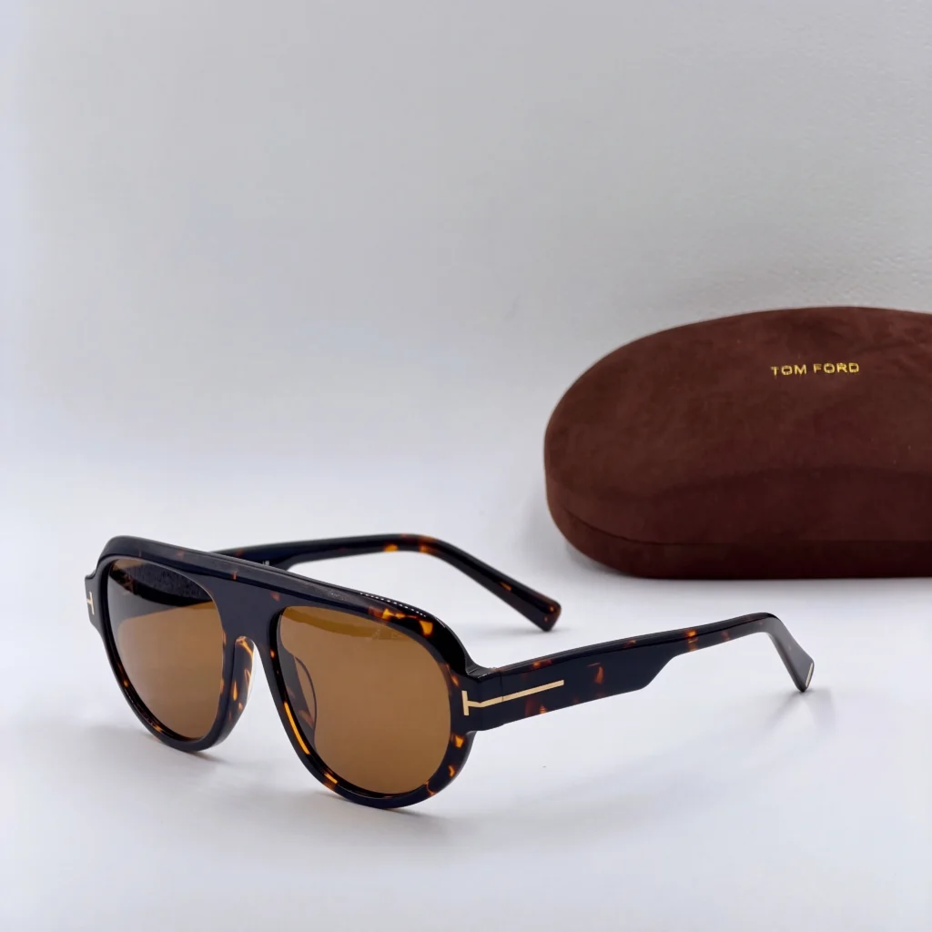 TOM FORD BLAKE FT1102