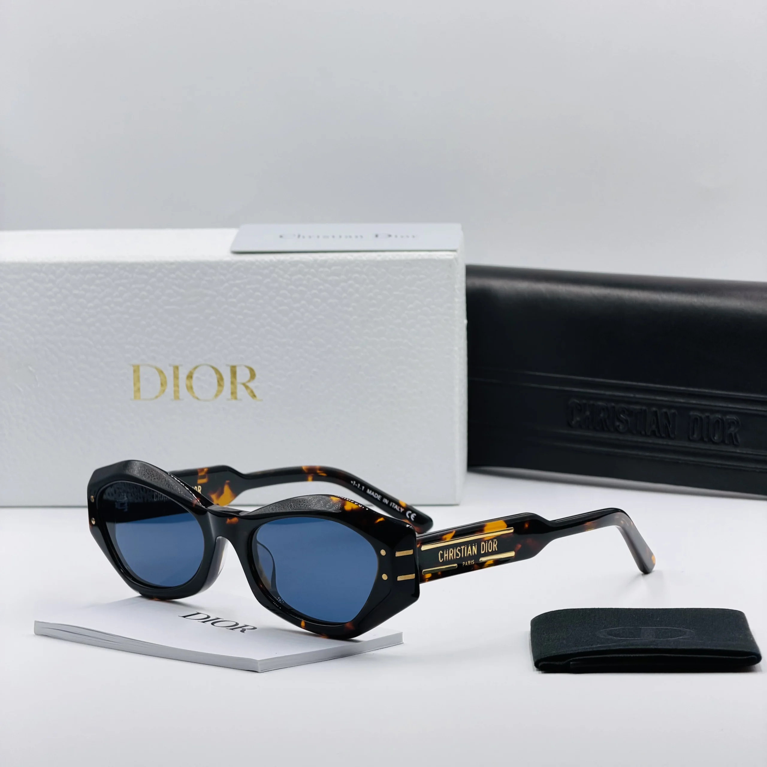 C-DIOR Signafure B1U – Image 4