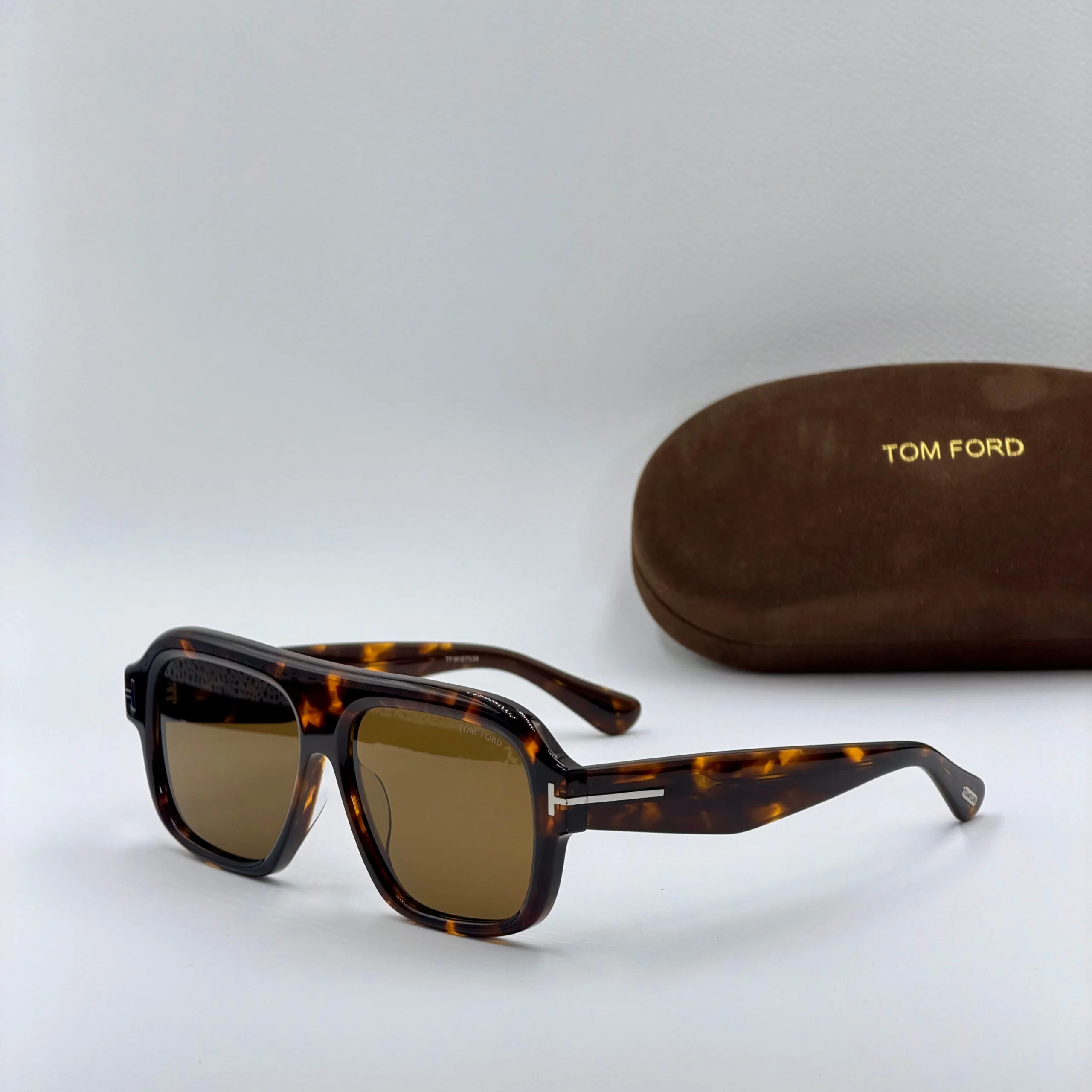 TOM FORD Rhonda TF1324 – Image 4