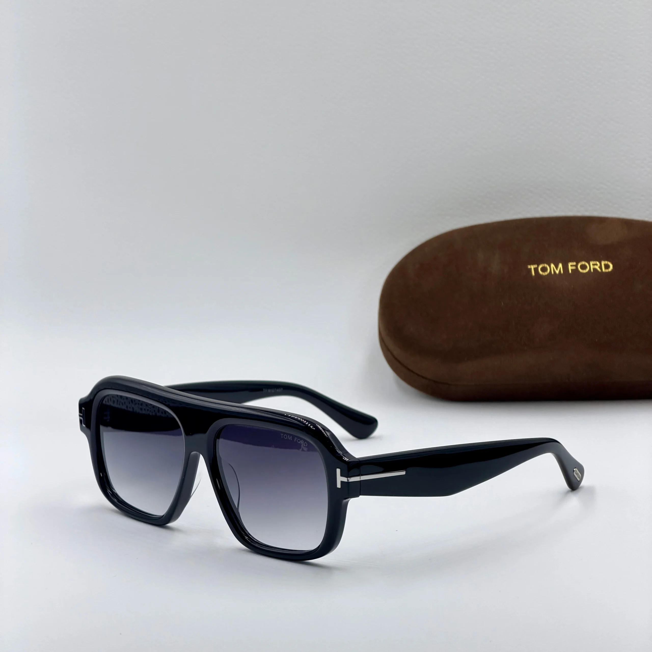 TOM FORD Rhonda TF1324