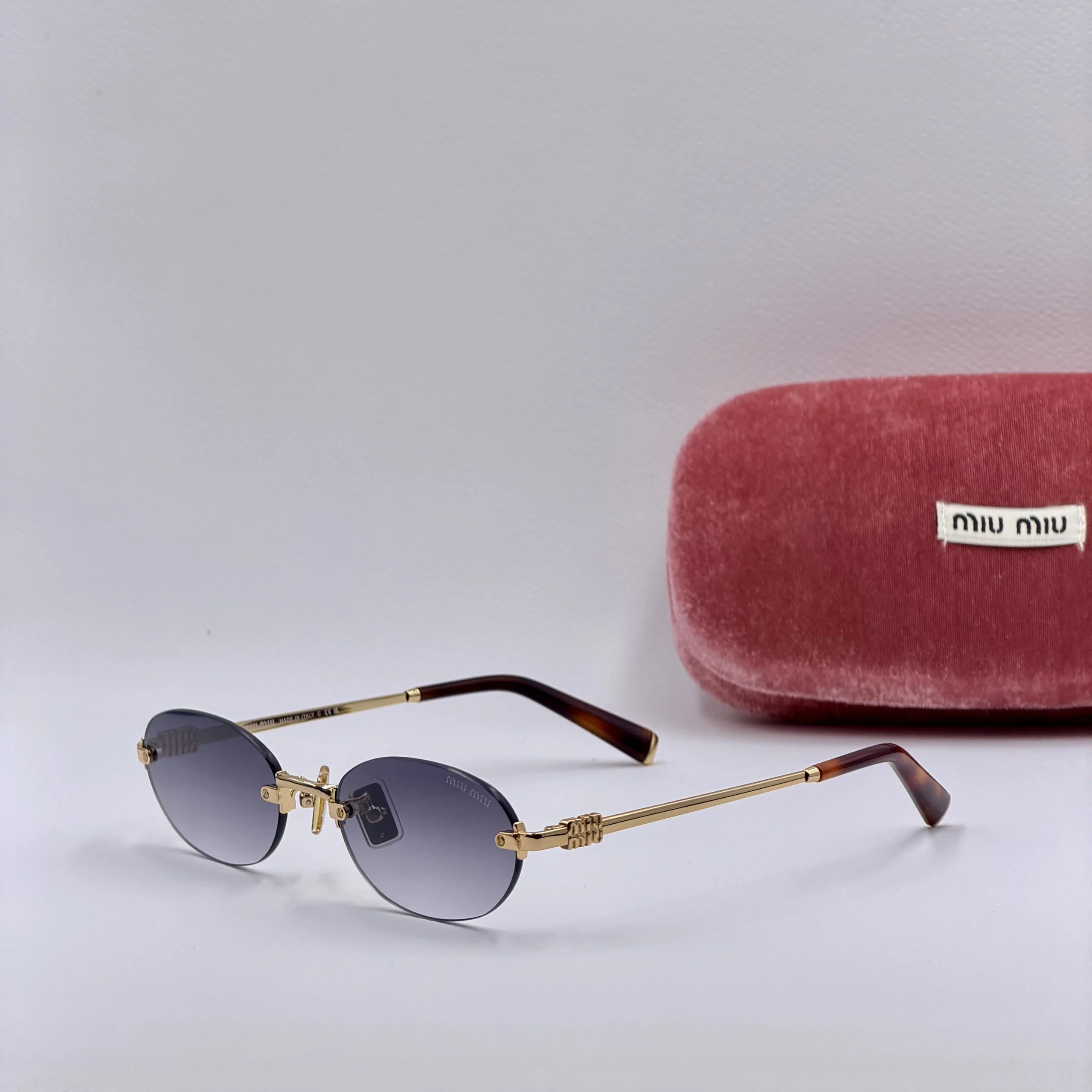 Miu Miu MUA54S