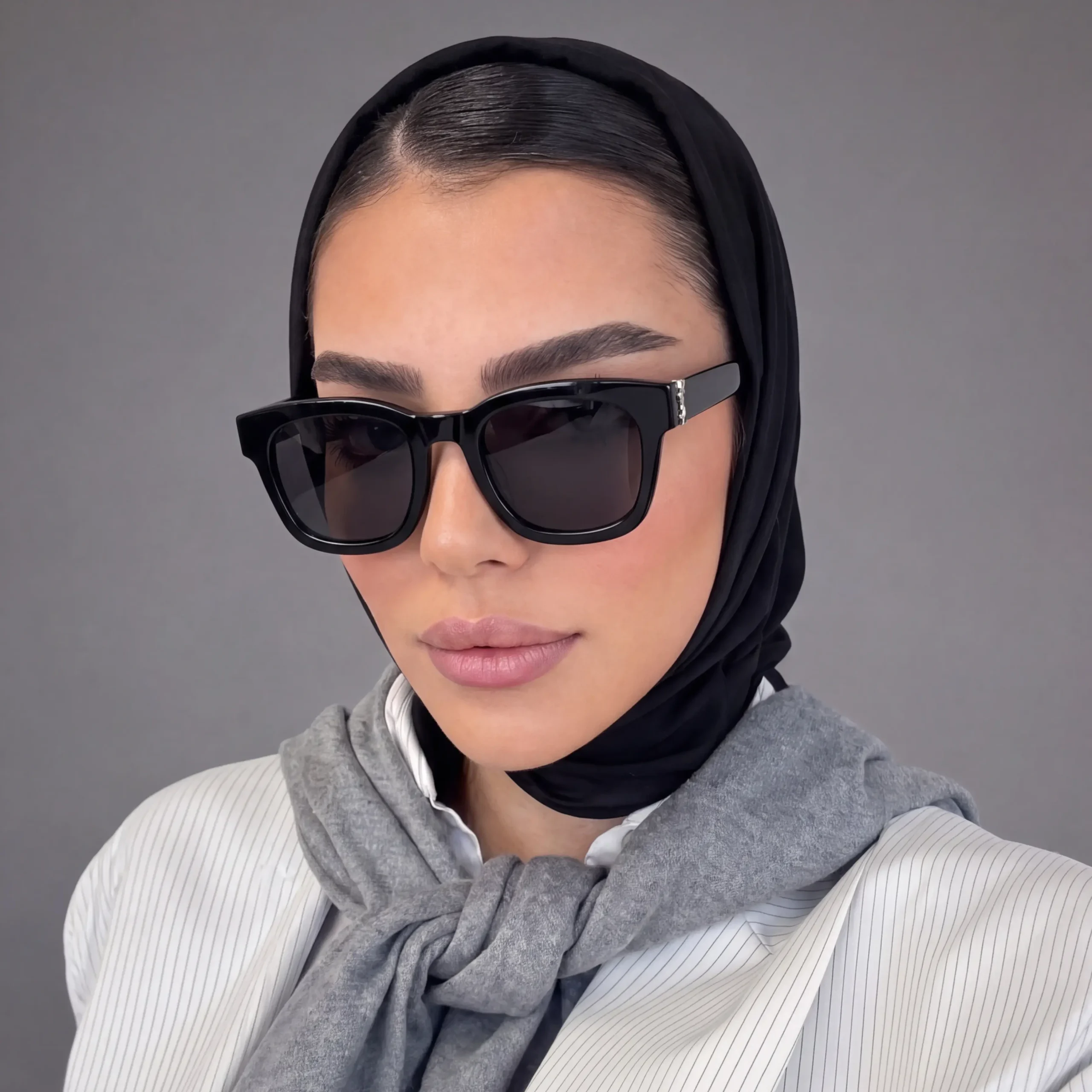 S LAURENT SLM124 – Image 3